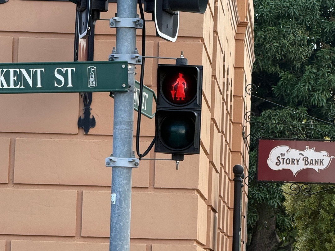 Mary Poppins Pedestrian Lights-Maryborough必去景点