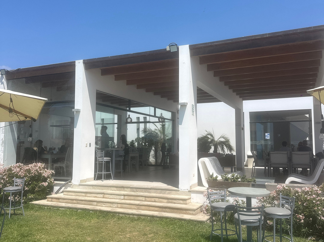 Vista Paracas Restaurante