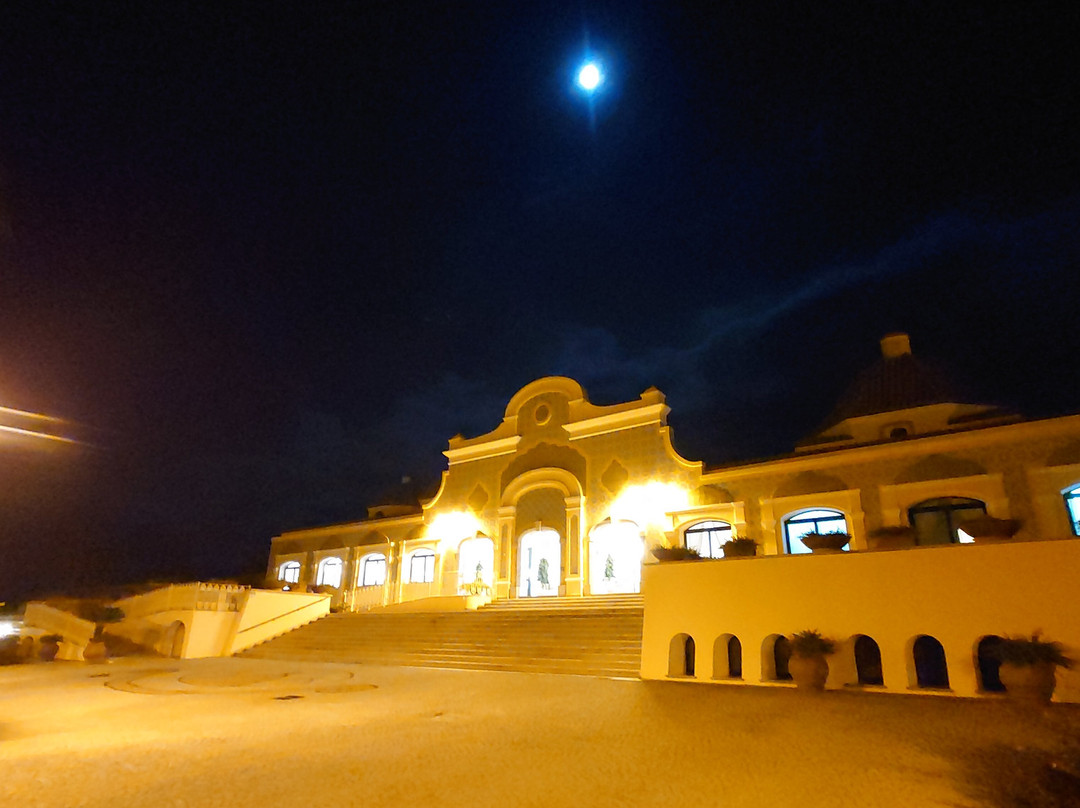 马里纳海滩俱乐部酒店主图