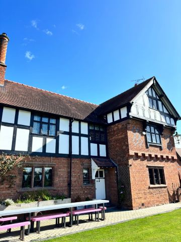 Dodleston Manor-旅行者