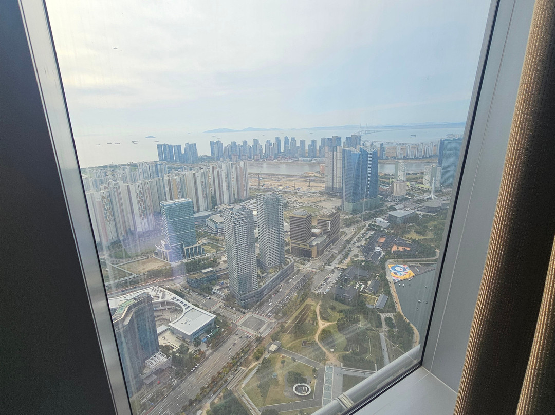仁川奥克伍德高级酒店主图