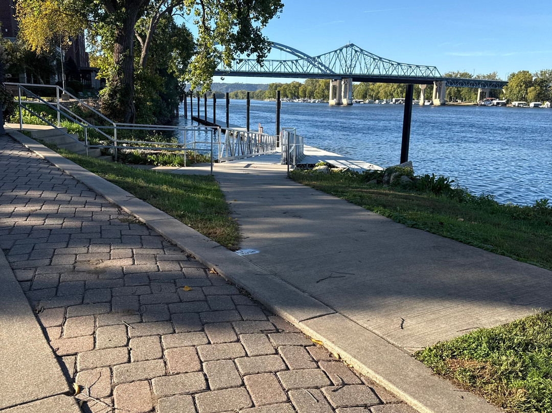 Riverside Park-拉克罗斯必去景点