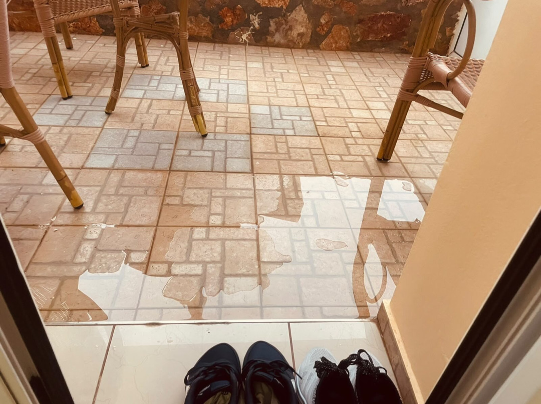 睿尔帕蕾思酒店主图