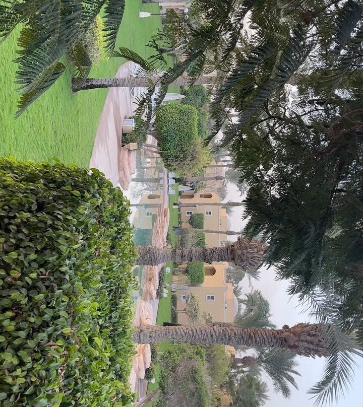 斯特拉海俱乐部酒店主图