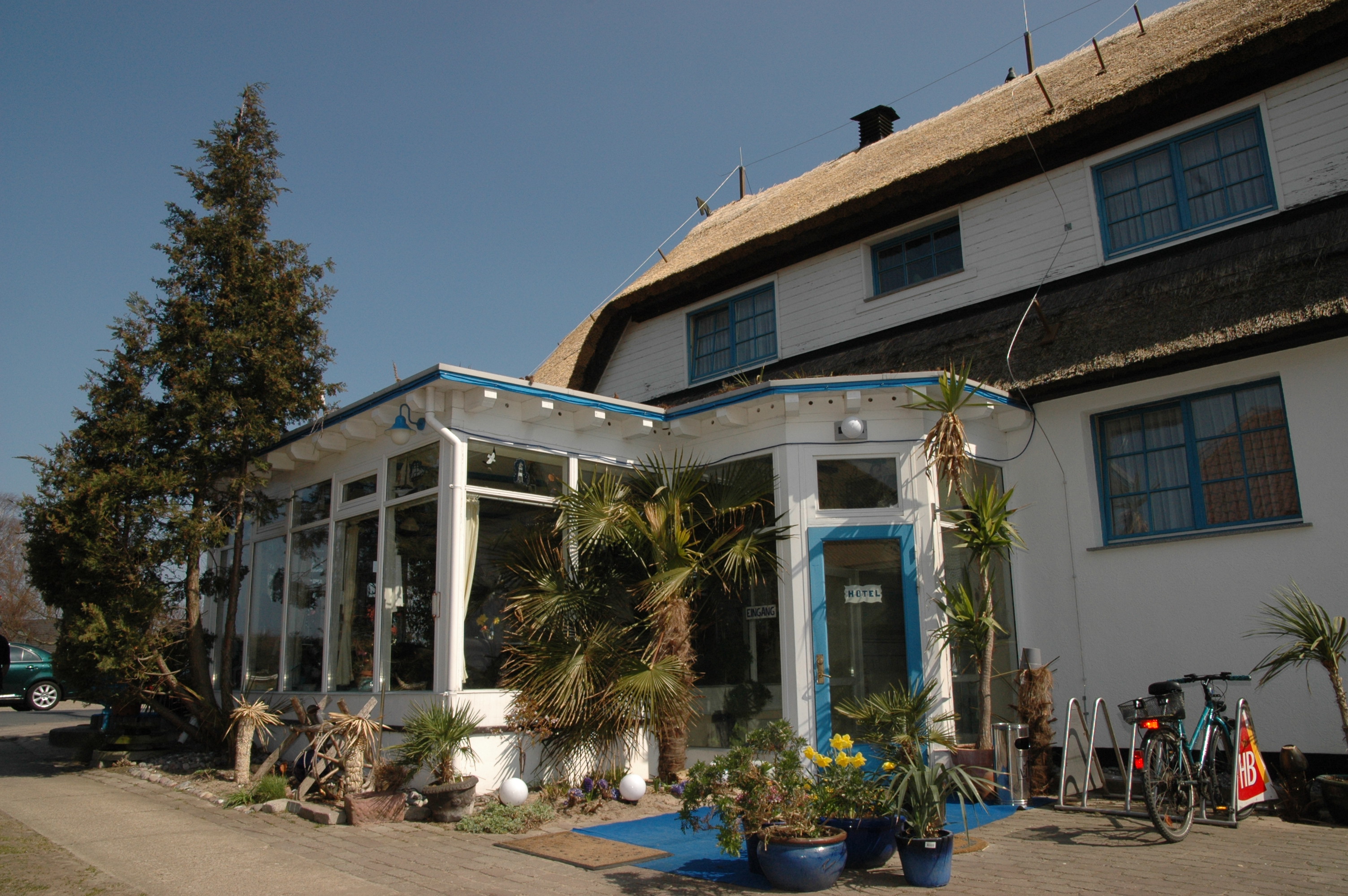Landhotel Ostseetraum & Ferienwohnungen-官方