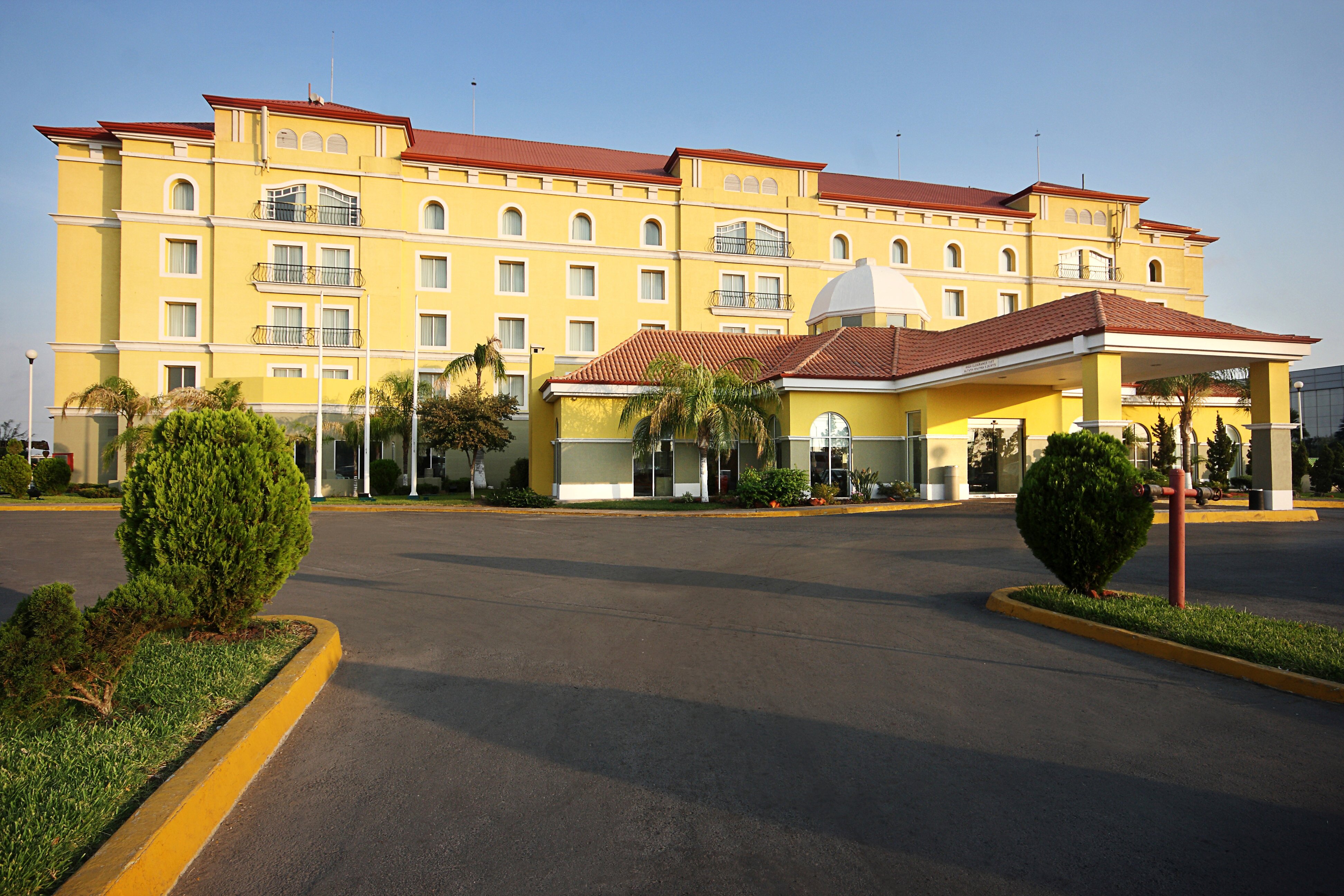 Fiesta Inn Express Nuevo Laredo-官方