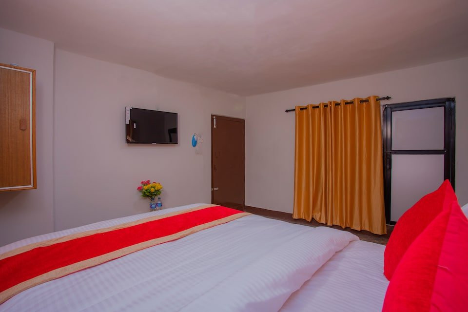 OYO 259 Hotel White And Peace