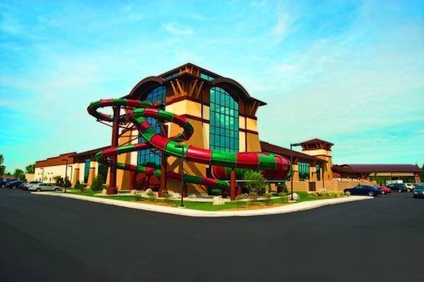 Soaring Eagle Waterpark and Hotel-官方