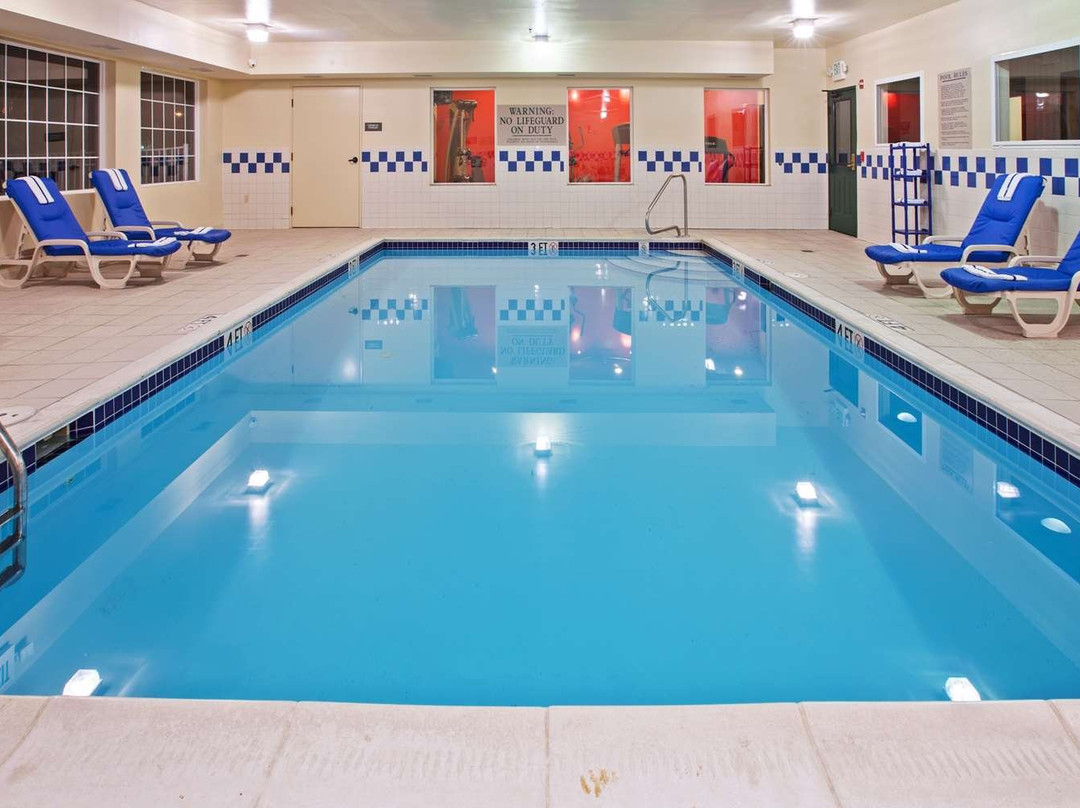 Austintown酒店住宿-Wingate by Wyndham Youngstown