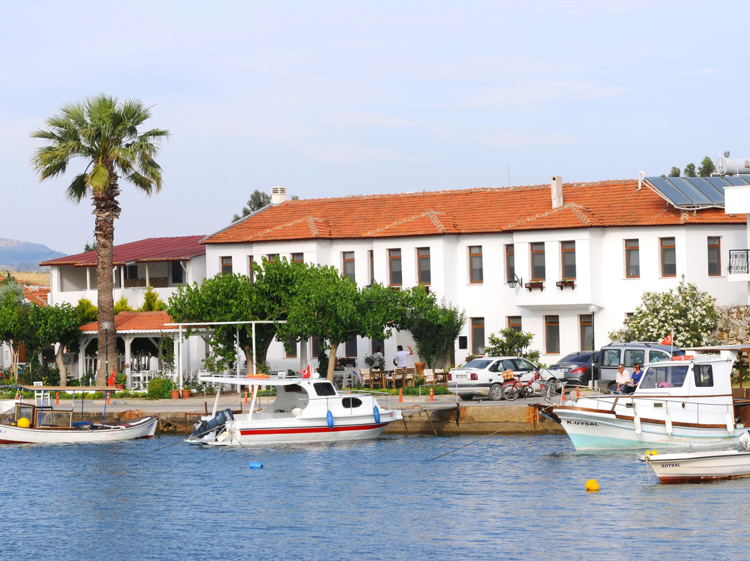 Teos Lodge