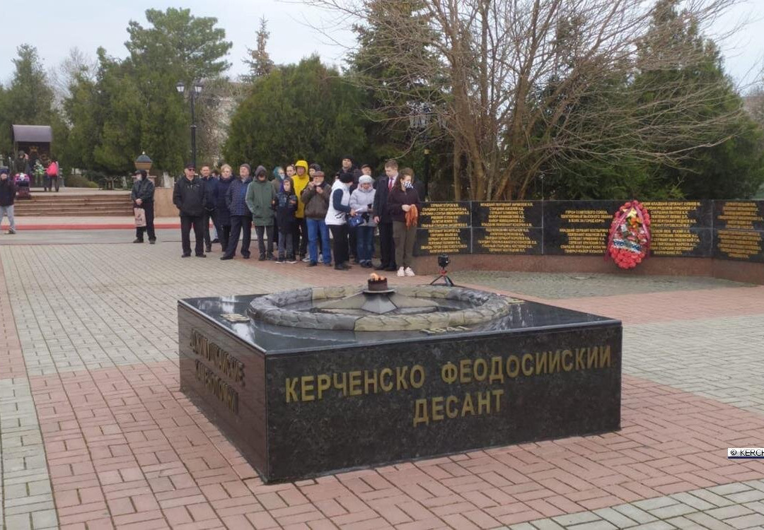 Obelisk of Glory and Eternal Flame-Kerch必去景点