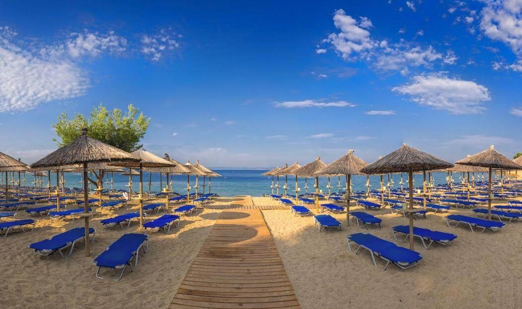 Aelia Seaside Luxury Suites主图