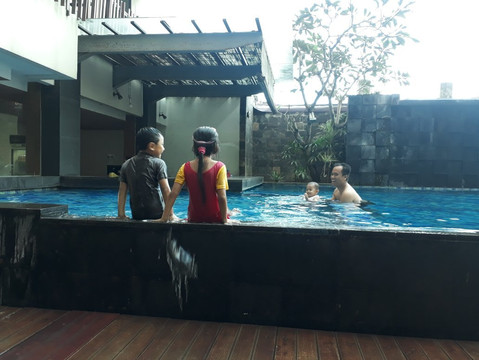 太阳皇家酒店主图