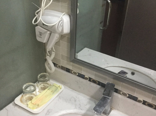 广州白云机场捷松酒店主图