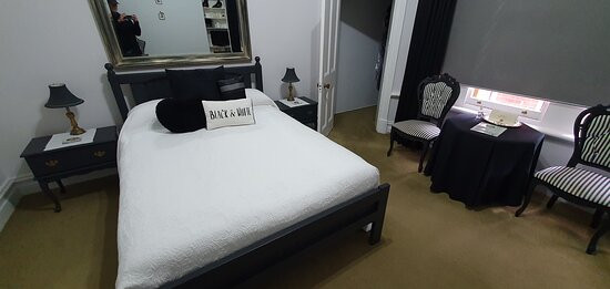 彭哈纳床和早餐酒店主图