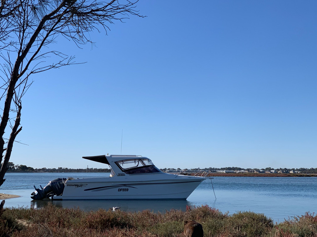 Luxury Boutique Boat Charters Mandurah景点图片