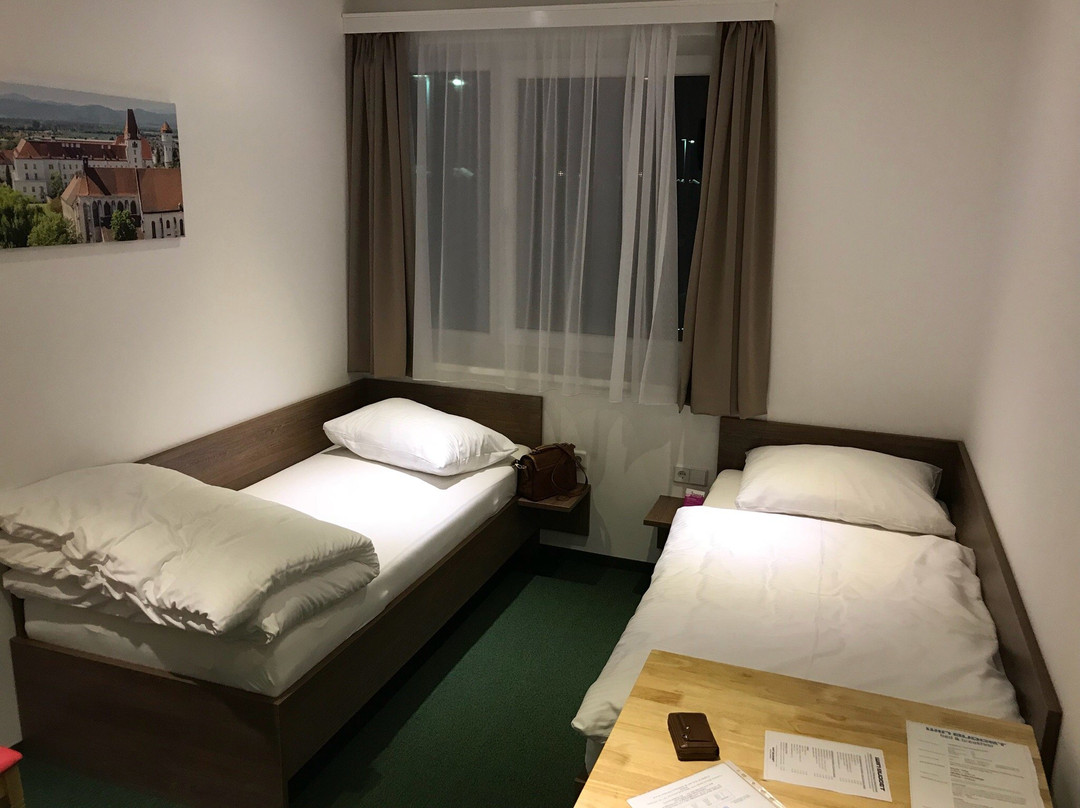 胜利预算旅馆