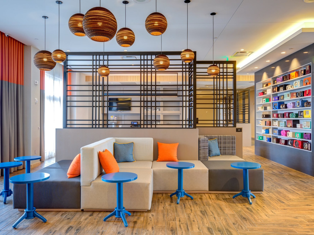 Hampton Inn And Suites Boston/Waltham主图