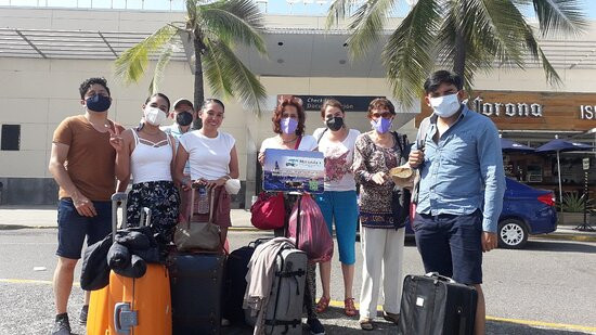 Miranda's Transportation and Tours MT &T-瓦拉塔港必去景点