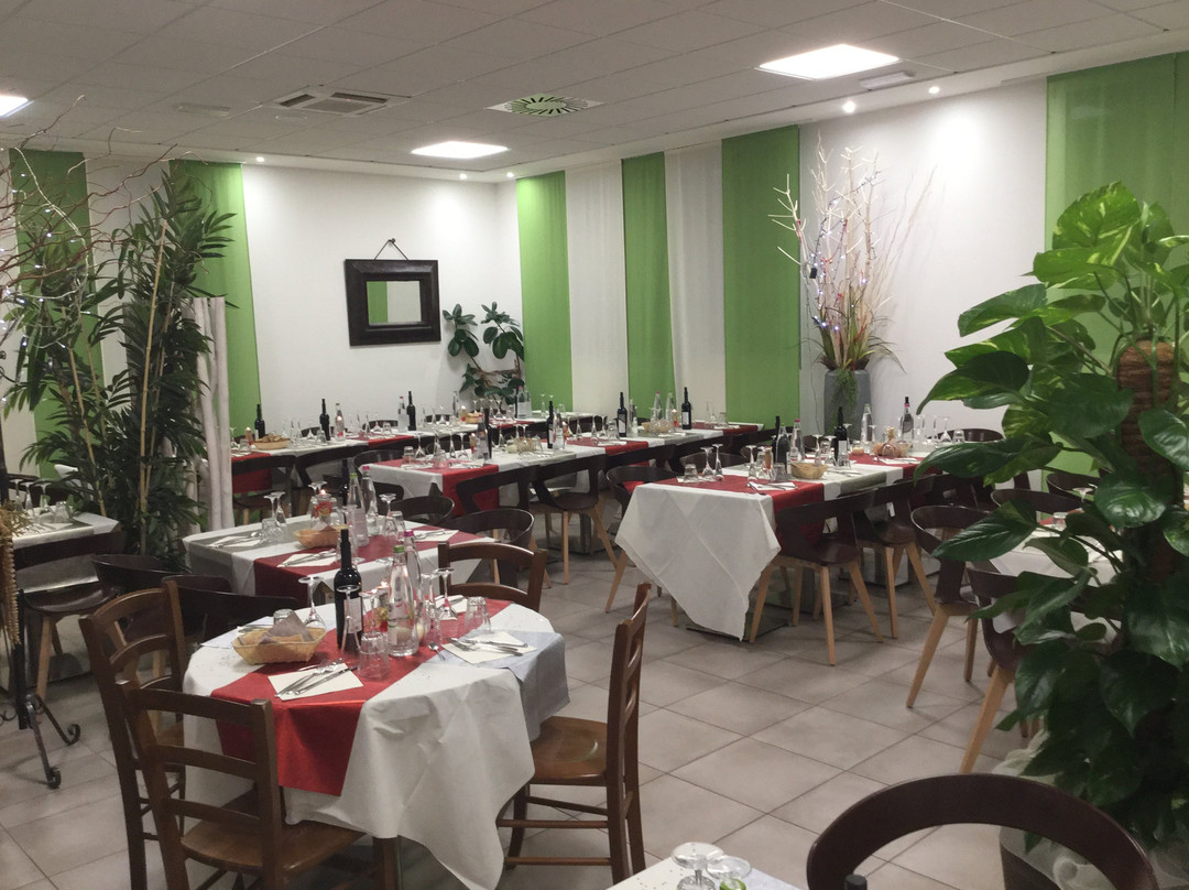 La Torre Cafe Restaurant