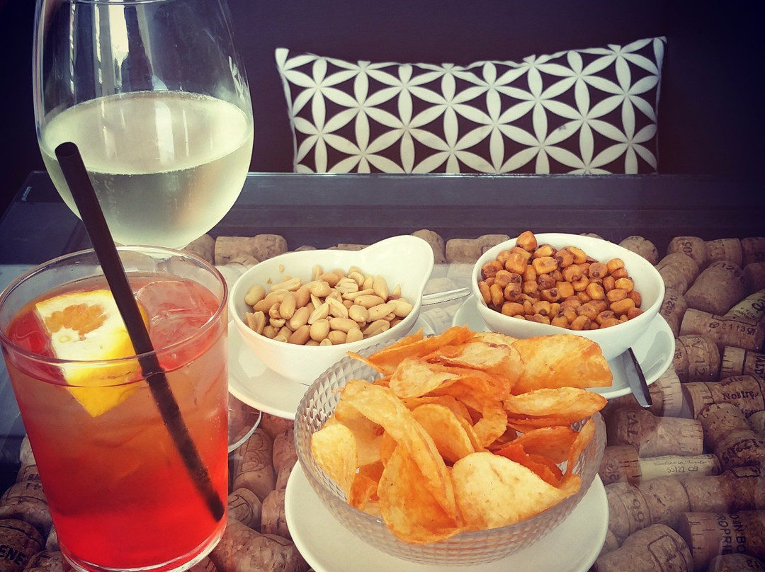 075 Wine Bar