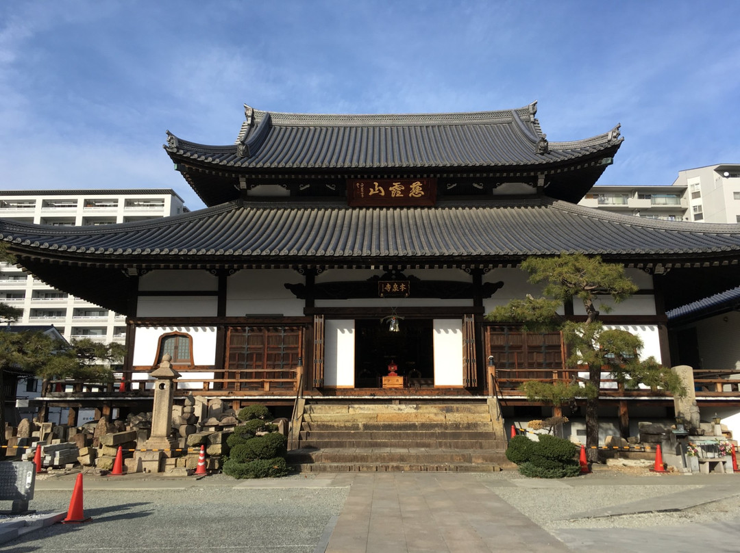 Honsenji Temple景点图片