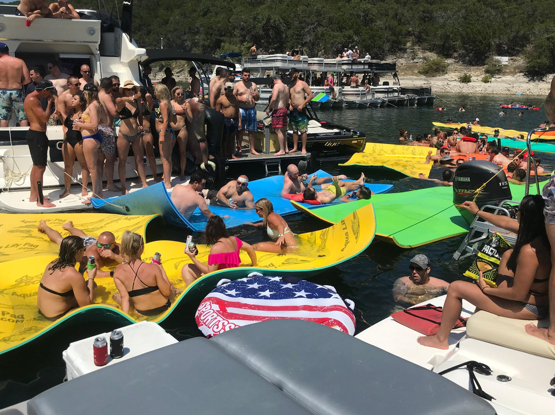 Nauti ATX Charters-奥斯丁必去景点