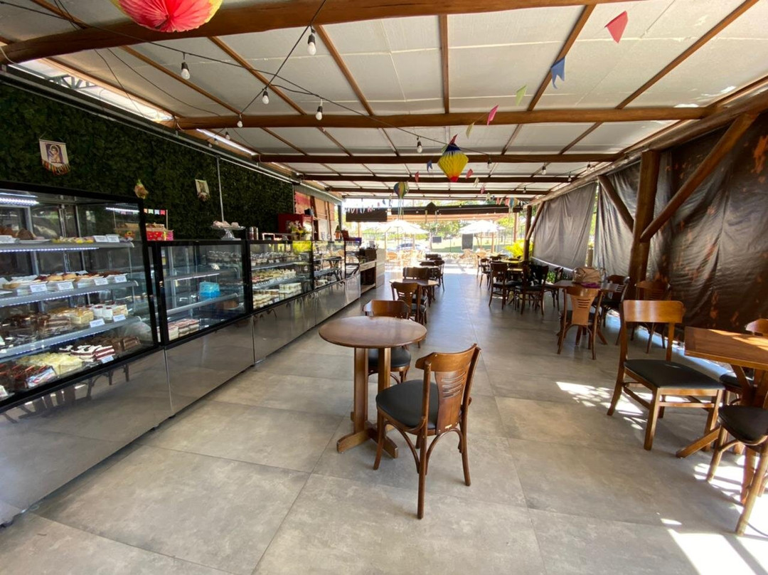 Helena Nolleto Confeitaria