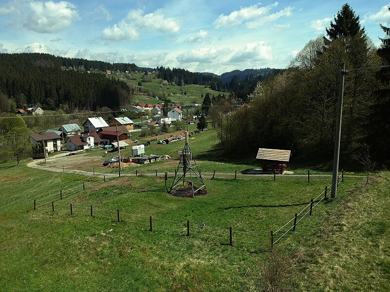 Natural Oil Seep in Korňa景点图片