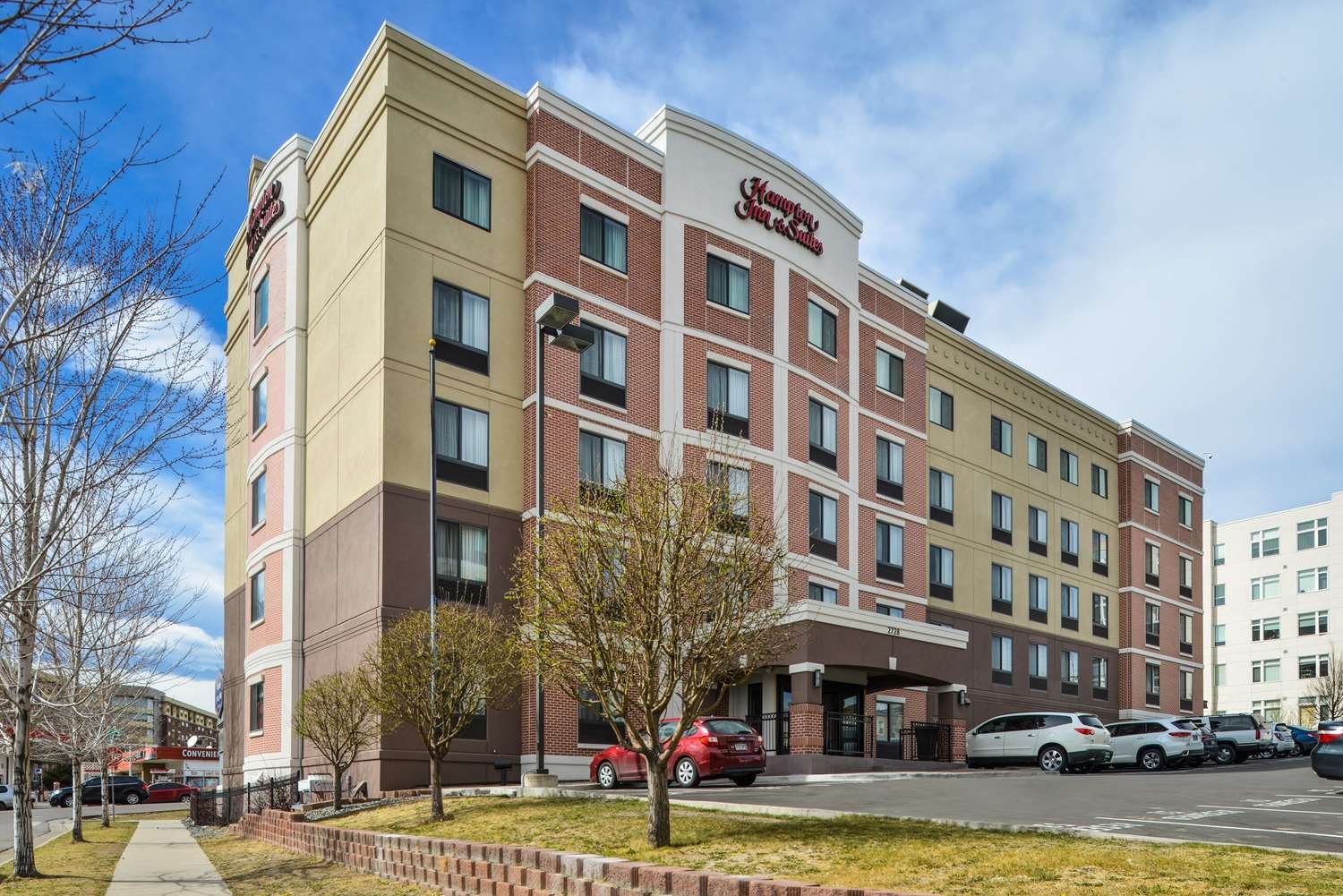 Hampton Inn & Suites Denver-Speer Boulevard-官方