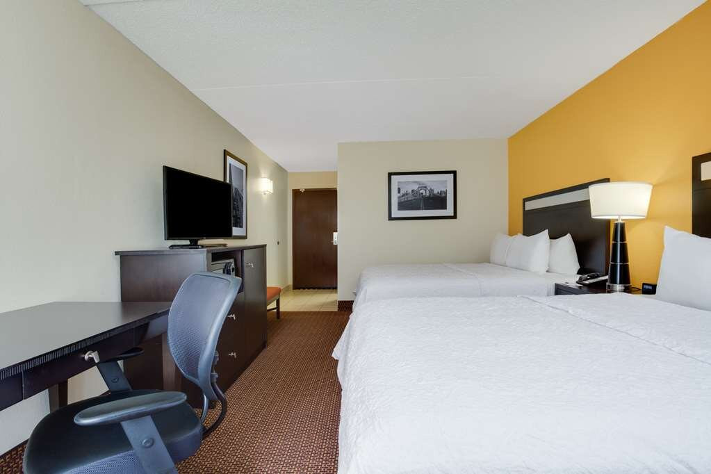 Hampton Inn Pittsburgh/West Mifflin主图