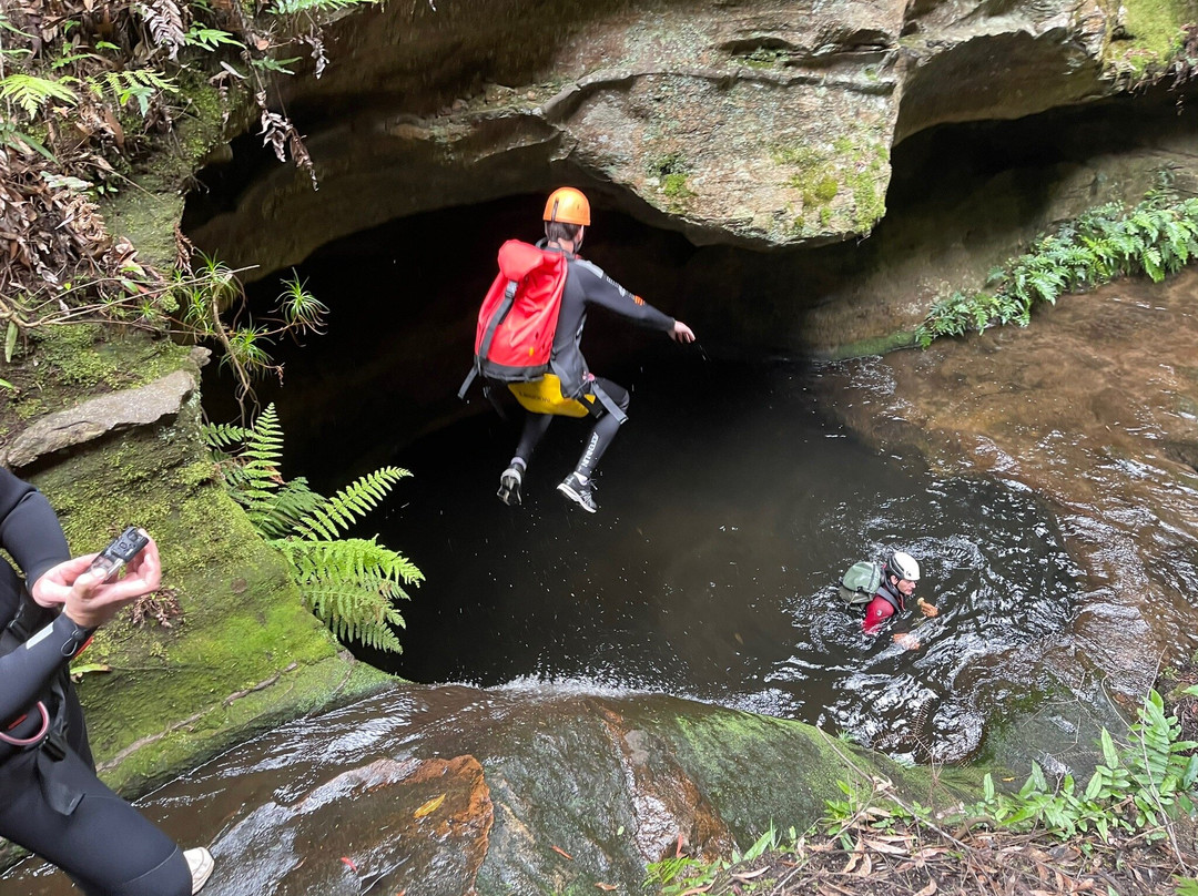 澳大利亚登山学校-卡通巴必去景点