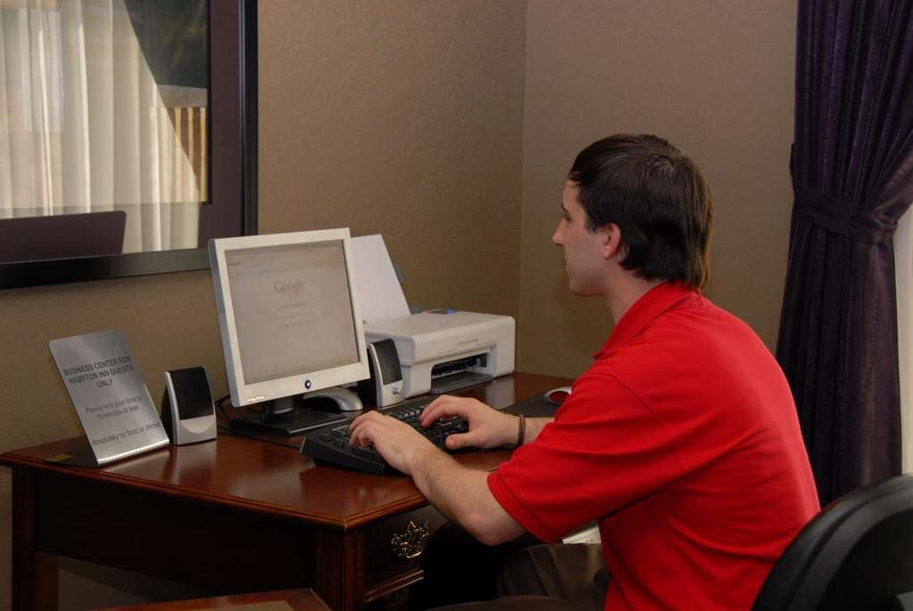 Hampton Inn Van Buren主图