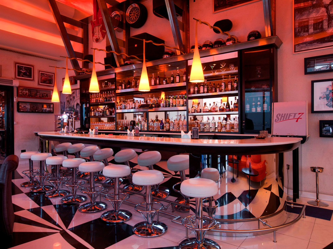 精英大酒店主图