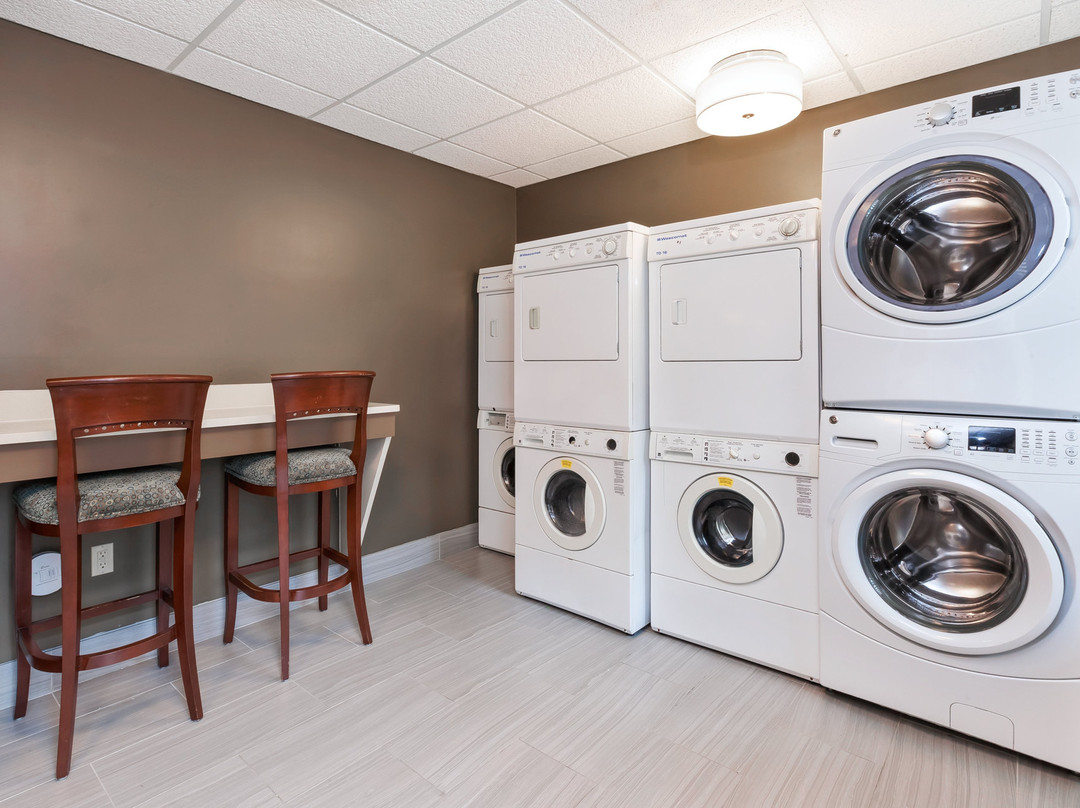 Staybridge Suites Kalamazoo by IHG主图