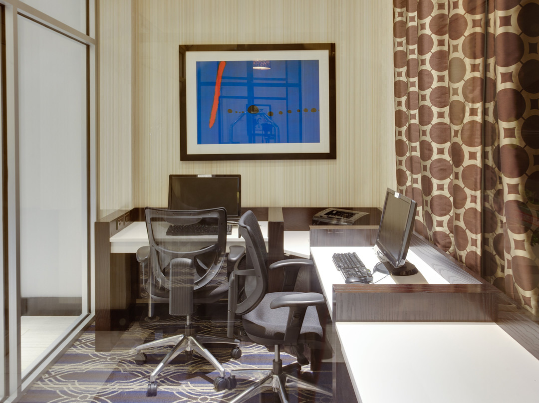 Holiday Inn Express & Suites Laurel By IHG主图