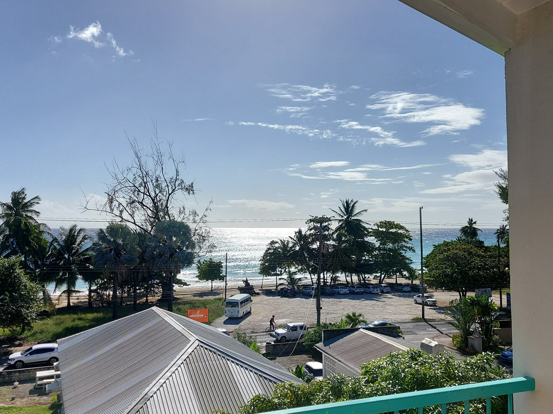 蓝色地平线酒店主图