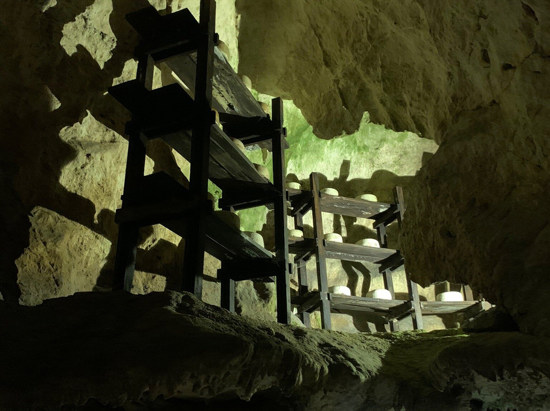 Fundacion Cabrales Cueva Exposicion Queso Cabrales景点图片