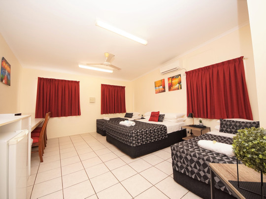 Parkside Motel Ayr主图