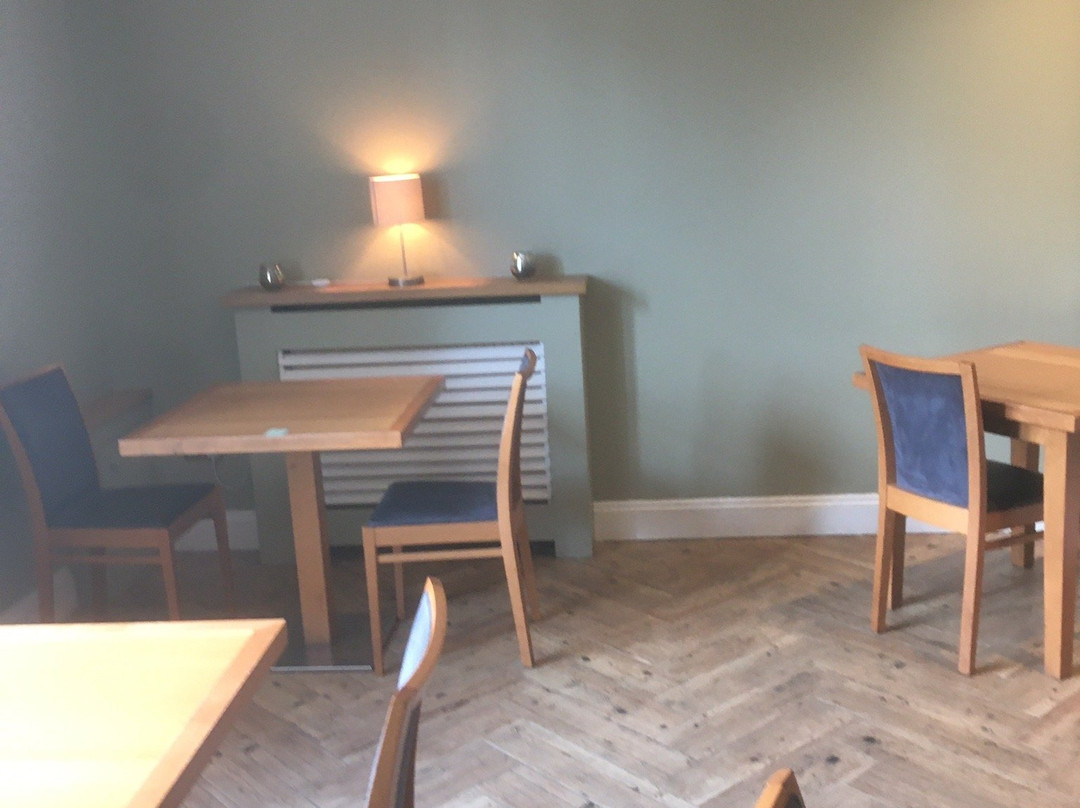 佩宁顿酒店主图