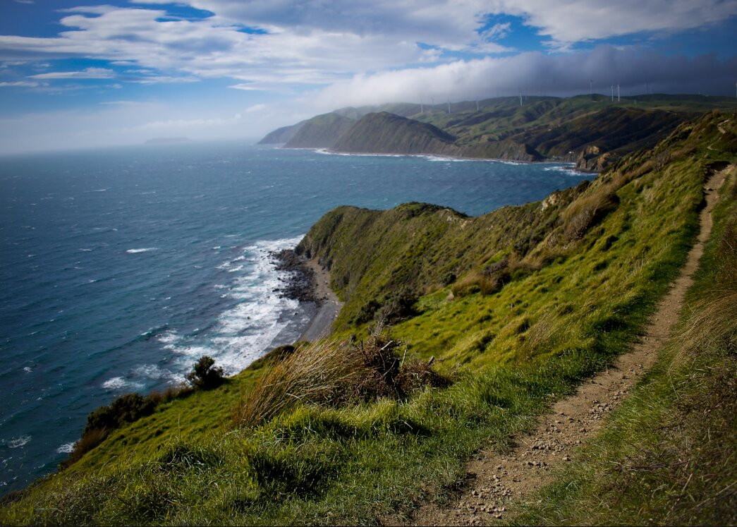 Makara Beach景点图片