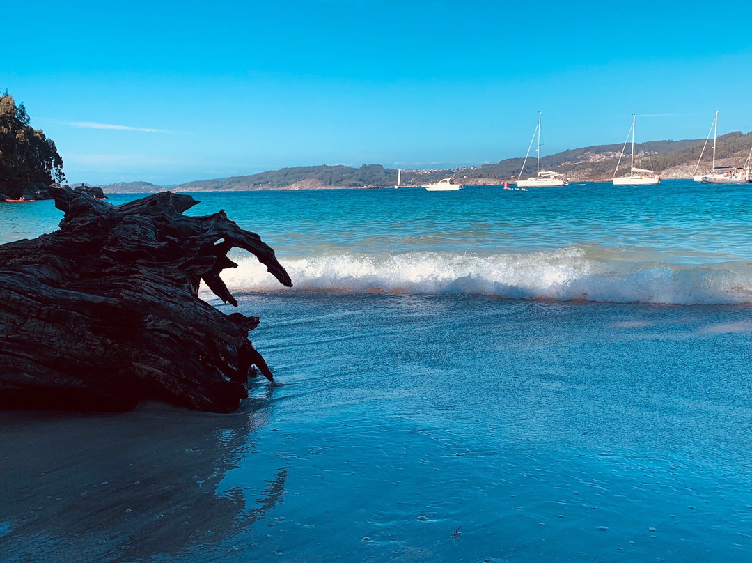 Playa de Castineiras景点图片