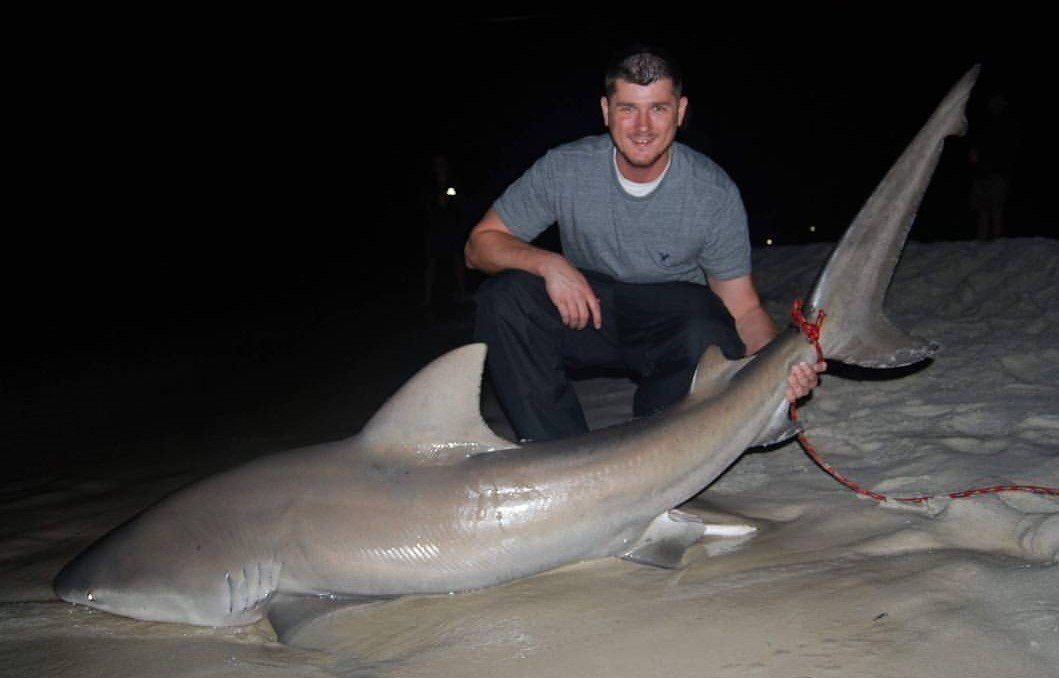 Off The Beach Shark Fishing Day Trips景点图片