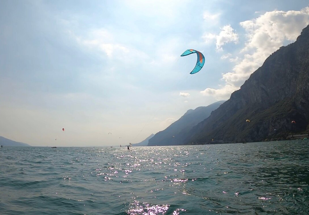 AVID Kiteboarding景点图片
