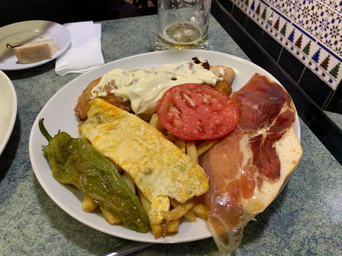 BAR CIBELES 2-塞维利亚必去景点