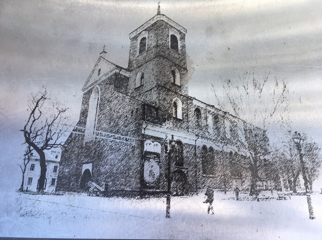 Cathedral of St. Peter and St. Paul-考那斯必去景点