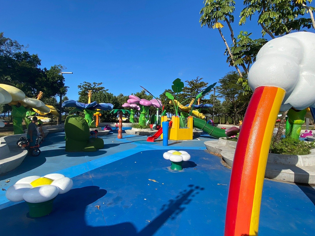 Parc du Colosse-Saint-Andre必去景点