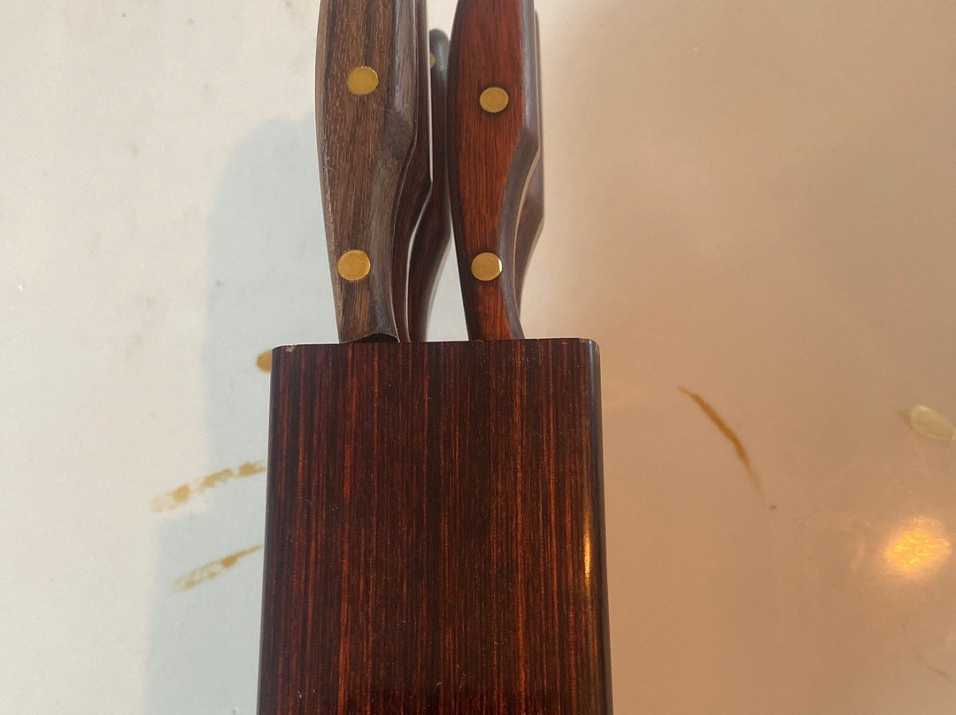 Grohmann Knives Factory Outlet-Pictou必去景点