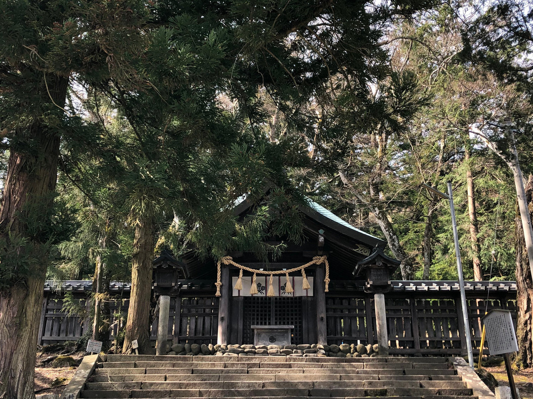 Suwa Shrine Kamishamaemiya-茅野市必去景点