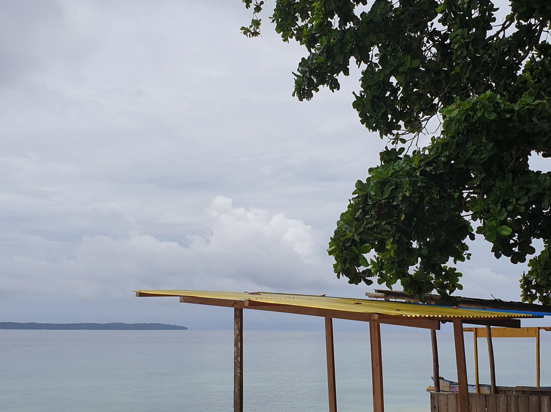 Segara Indah Beach-Biak必去景点